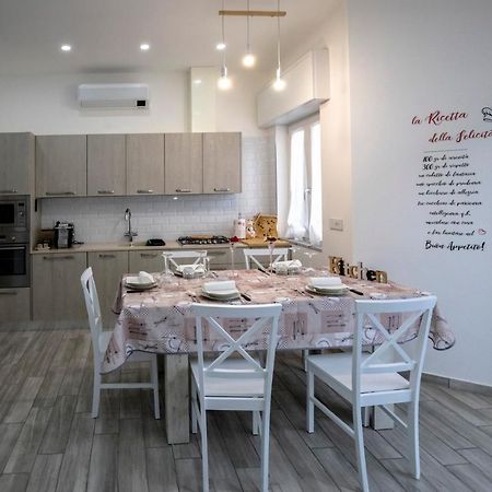 Ferienwohnung Residenza Il Roccolo San Fermo della Battaglia Exterior foto