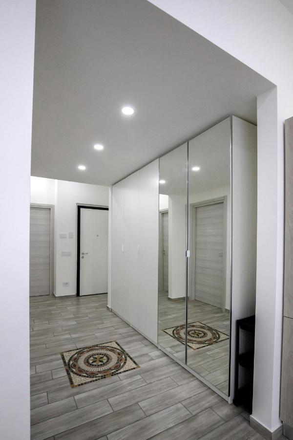Ferienwohnung Residenza Il Roccolo San Fermo della Battaglia Exterior foto