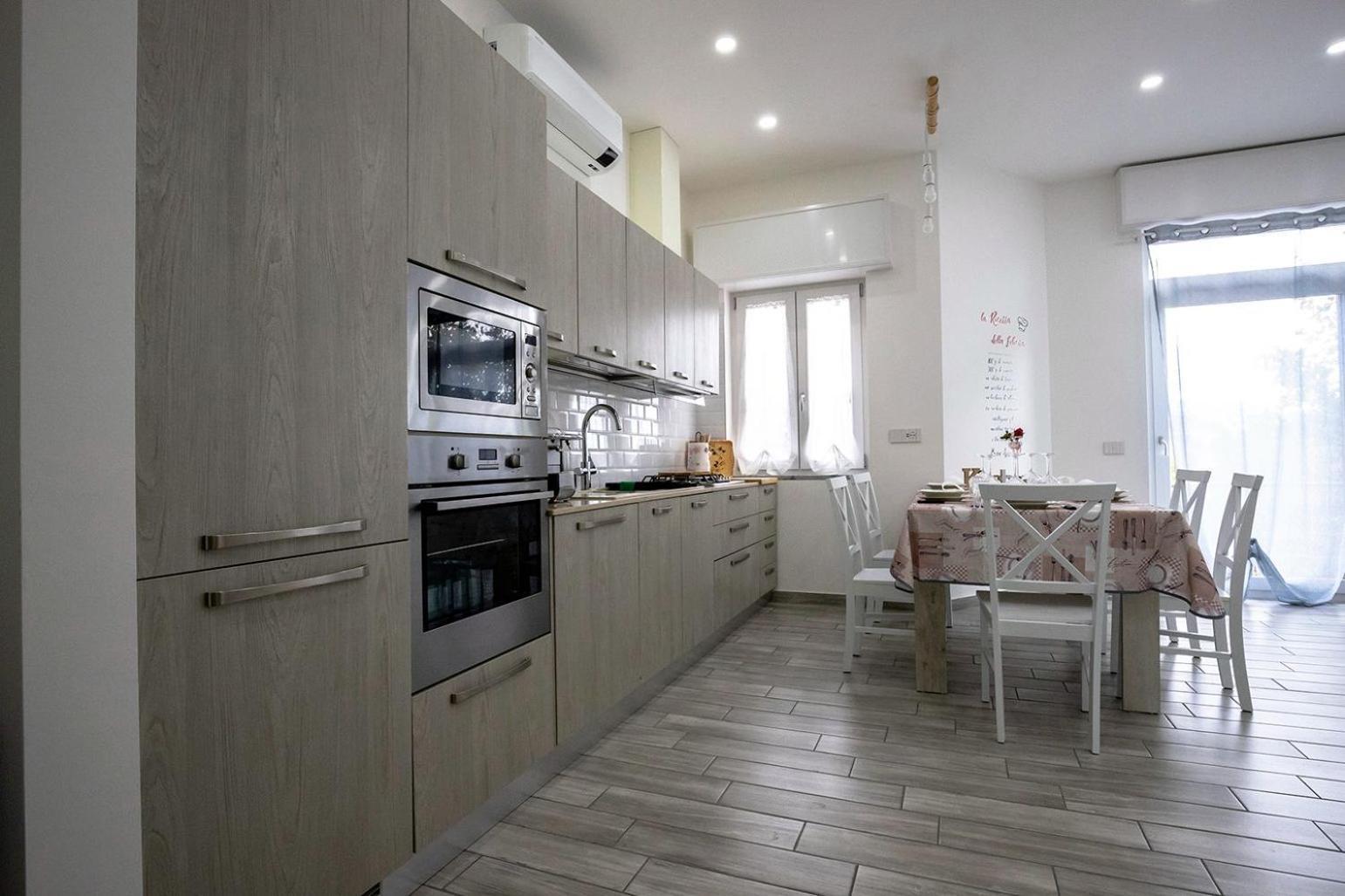 Ferienwohnung Residenza Il Roccolo San Fermo della Battaglia Exterior foto